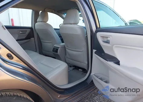 2016 Toyota Camry Xle z USA, uszkodzony, nr VIN 4T4BF1FK8GR578941